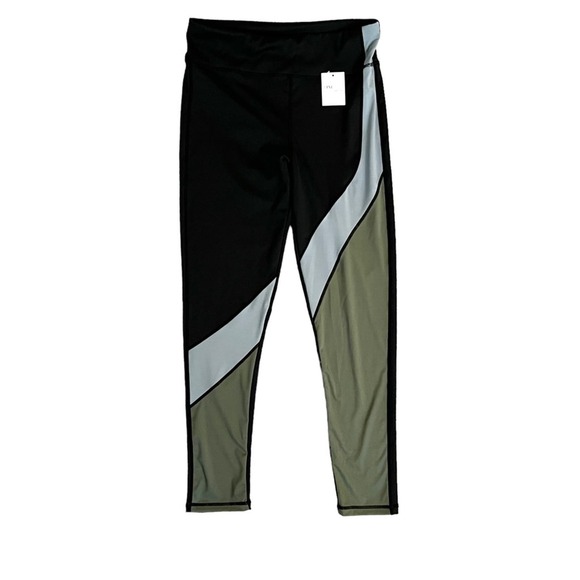 TWO PAIR Women’s Athletic Workout Leggings Pants XL New With Tags - Picture 2 of 10